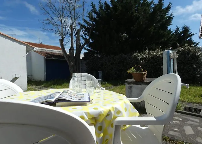 Maison Calme à Notre-dame-de-monts, 400m Plage, Animaux Admis - Fr-1-540-284